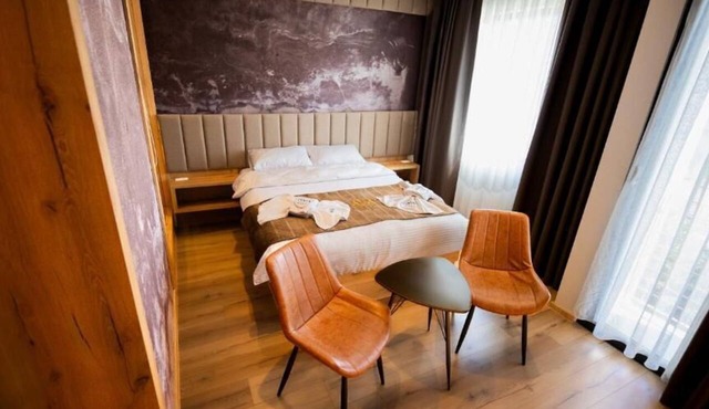 Ava Hotel Prishtina in Lipjan