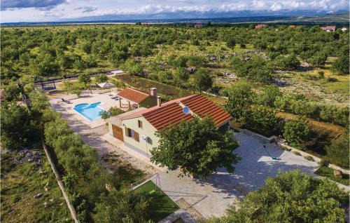 Awesome Home In Biograd