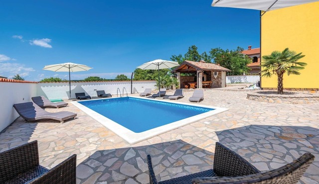 Awesome home in Labin in Labin