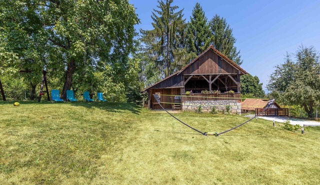 Awesome home in Ozalj with WiFi