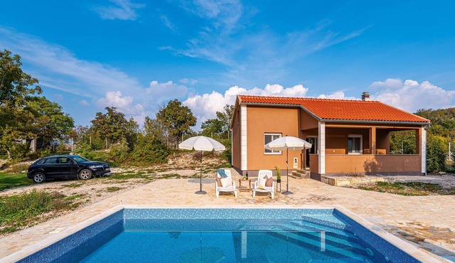 Awesome home in Zelengrad in Zelengrad