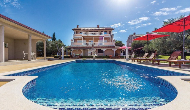 Beach front apartment in Vodnjan in Vodnjan