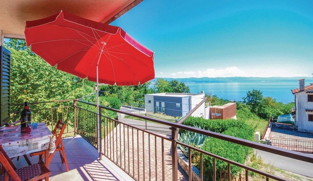 Beach front apartment in Lovran
