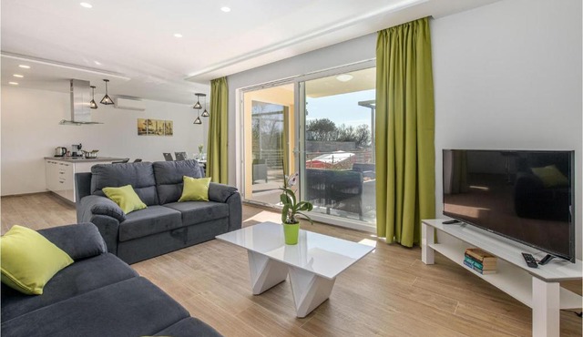 Beach Front Apartment In Kostrena