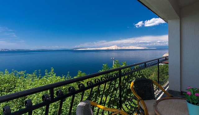 Beautiful apartment for 4 guests with WIFI, A/C, TV, terrace and pets allowed