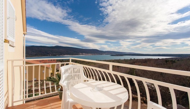 Beautiful apartment in Kornic with house sea view