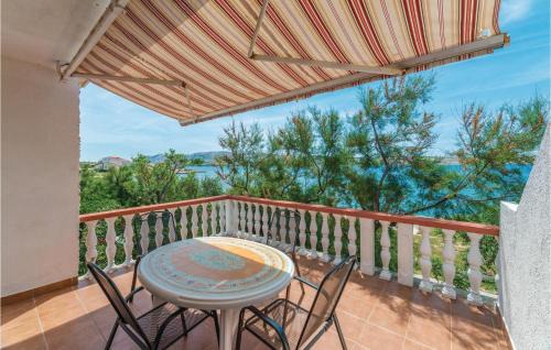 Beautiful Apartment In Kustici With Wifi in Kustići
