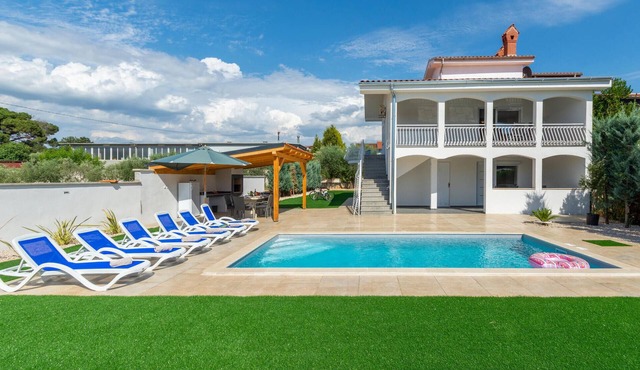 Beautiful home in Rosini in Rosini