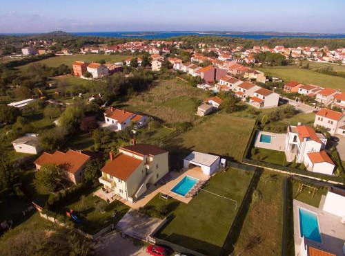 Beautiful villa Rampic with private pool near the beach in Fazana