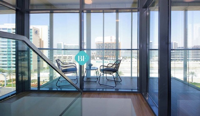 Bloomfields Modern 2BR Duplex in Raha Lofts in Abu Dabi