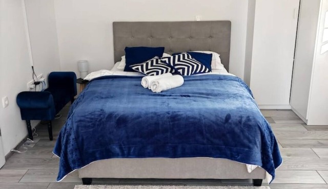 Blue apartma with free parking in Ljubljana