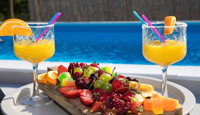 Blue Sky Villa - with private pool in Mostar