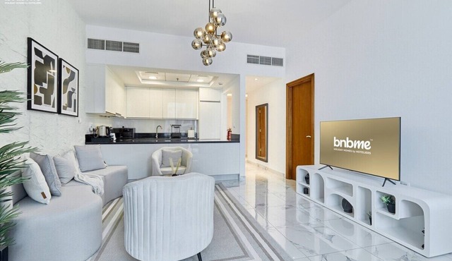 bnbme | Premium Apt with Balcony – near Burj Khalifa in Dubai