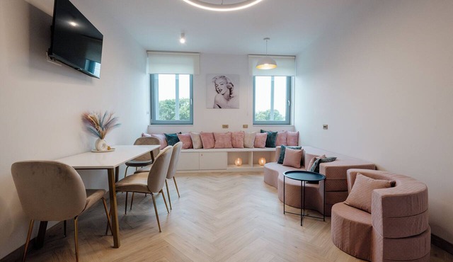 Boulevard Boutique B&B in Blaj
