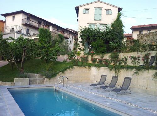 Boutique Hotel Dvor in Dobrovo