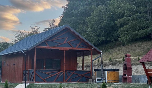 Cabana Forest Love in Densus