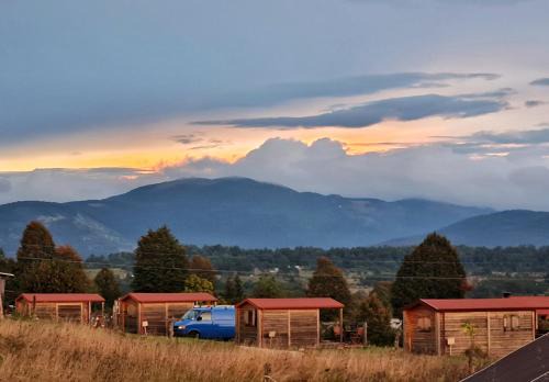Camp The sunrise hill in Prem