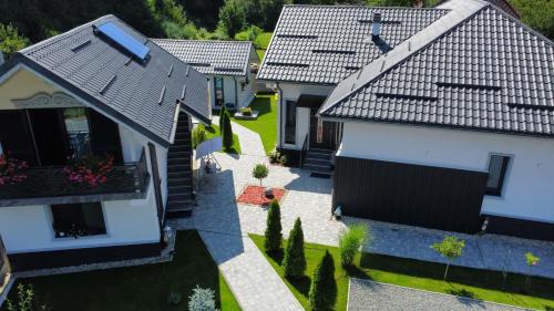 Casa din Vale apartament - Valiug in Văliug