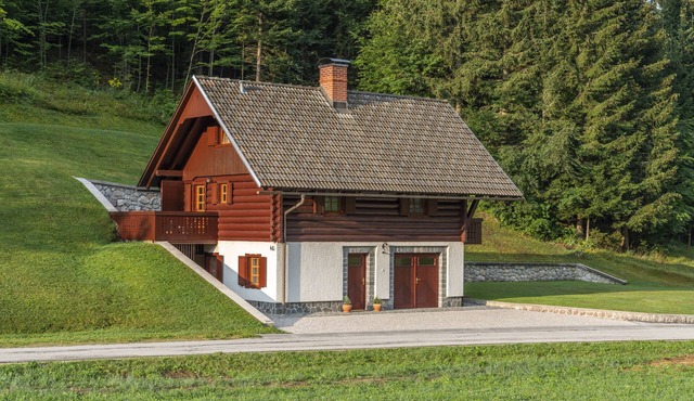 CHALET AJDA FOR 5 PERSONS IN BOHINJ, TRIGLAV NATIONAL PARK in Bohinjska Bistrica