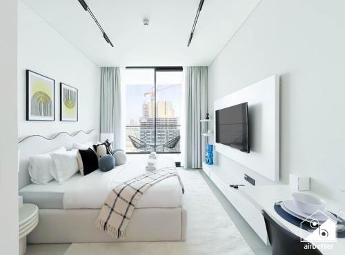 Cozy & Chic upgraded Studio with Balcony Dubai JVC in Dubai
