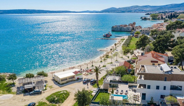 Cozy home in Kastel Gomilica with sauna in Kastel Gomilica