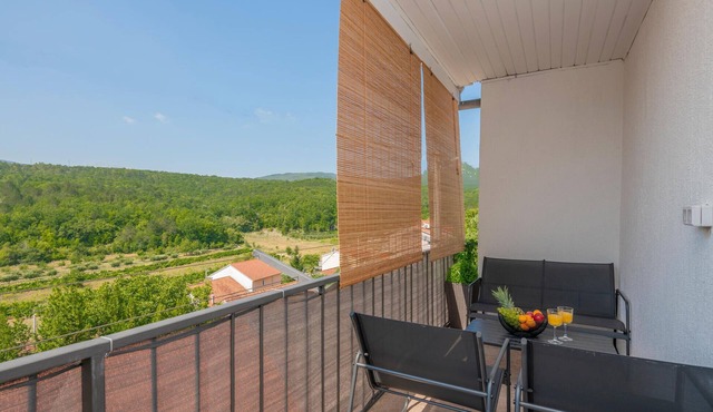 Cozy home in Sumet with WiFi