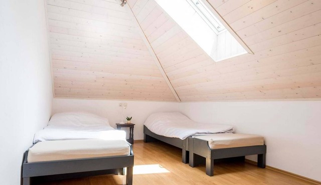 Dusk private room with shared bathroom in Log pod Mangartom