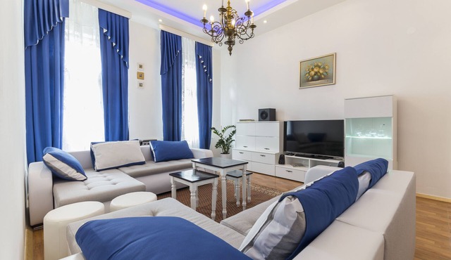 E&E Apartments 4* Free Parking/City Center LJ in Ljubljana