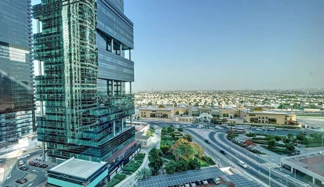 Elegant 1 Bed l City Views l JLT in Jumeirah Lake Towers