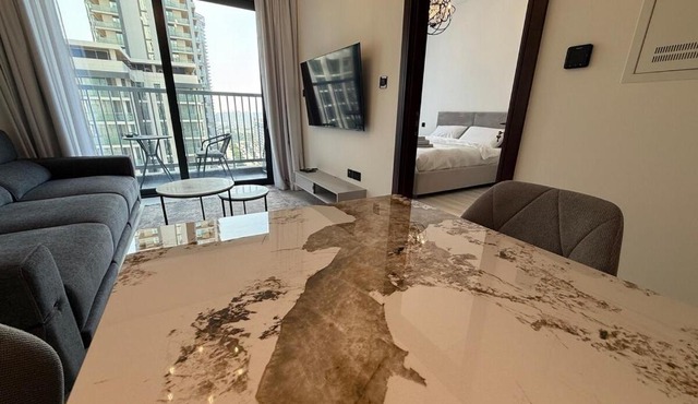 Elegant 1-Bedroom The Crest, Near Downtown Dubai in Dubai