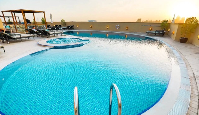 Elite Byblos | Deluxe | Near Mall of the Emirates, Nightlife, Easy Transit in Dubai