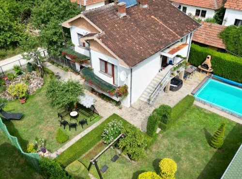 Etno kuća Trifunović in Pretrešnja