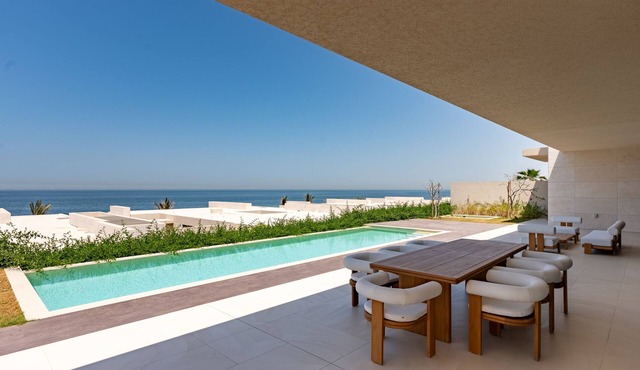Exclusive 21 Ajman | 4BR Villa w/Private Pool and Beach in Ajman