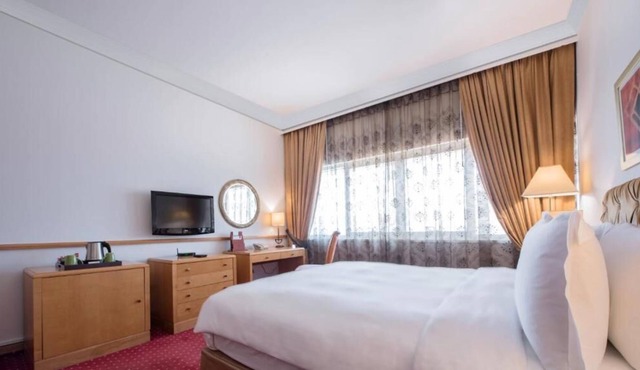 Executive Suite Near Abu Dhabi Ladies Club. in Abu Dhabi