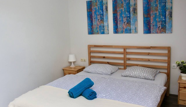 Falling Lakes Hostel
