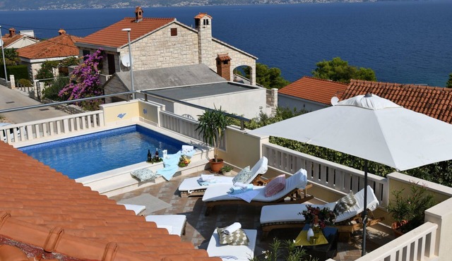 Ferienvilla in ruhiger Lage mit Pool by Interhome