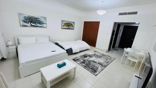 France cluster International city - Spacious Bright Furnished Studio apartment in Dubai