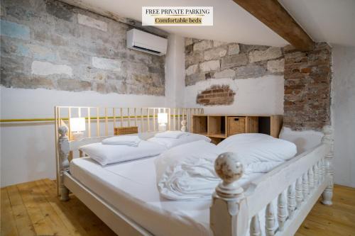 Garage Apartments in Nova Gorica