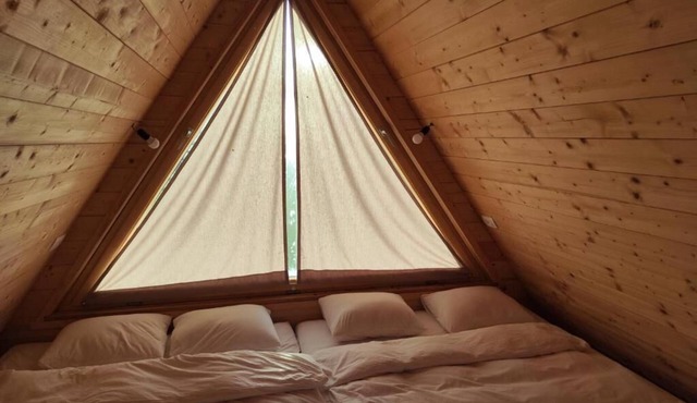 Glamp Pr Kuzuc in Cerklje na Gorenjskem