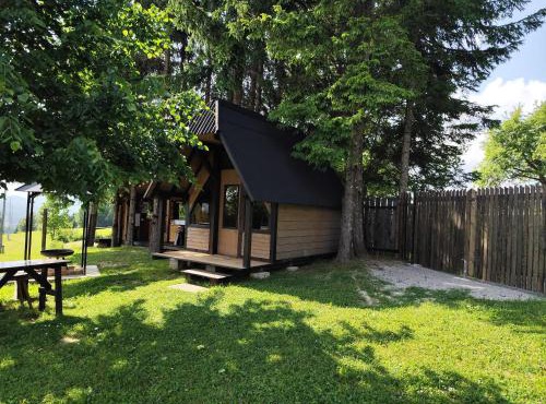 Glamping Gradiško in Bloke