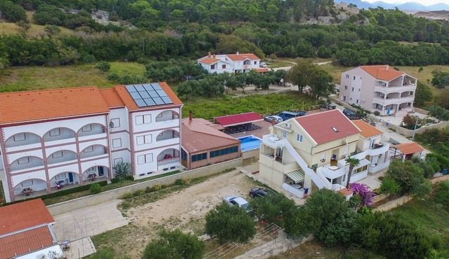 Golden Coast Villa Caska - Comfort Two Bedroom Apartment with Sea View