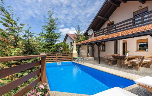 Gorgeous Home In Vrata With Sauna