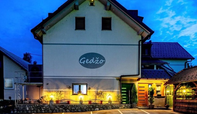 Gostilna in prenočišča Gedžo in Novo Mesto