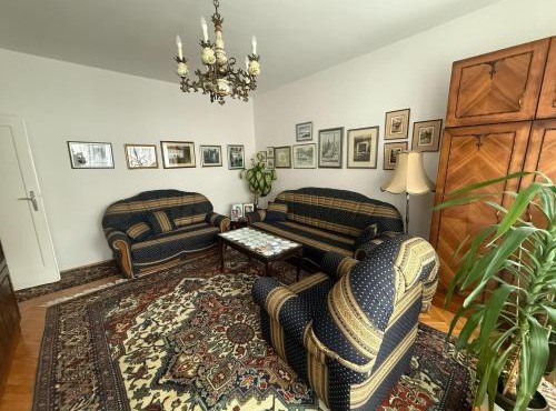 Grandma's City Center Apartment in Sarajevo