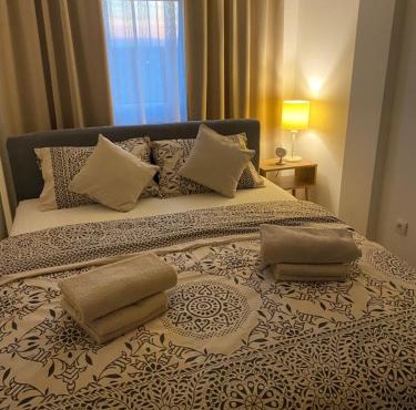 Green Lux Apartment in Inija