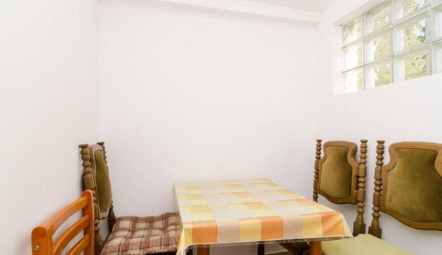 Guest House Sobra 38 - Double Room with Private Bathroom 2