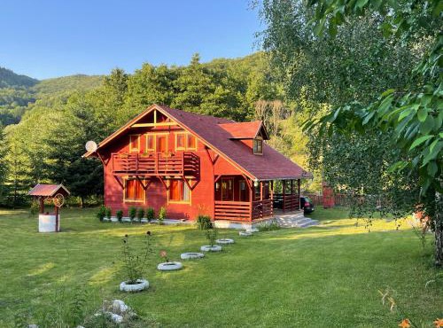Heart of the Forest Penthouse in Ghipeş