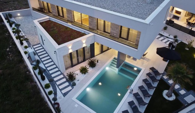 Heated Pool VILLA DIDOV SAN Family Residence in Zaton