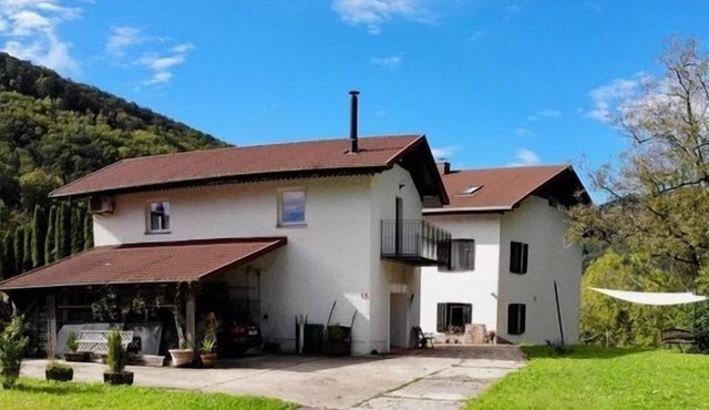 Hisa Pelance, 5 bedroom house on top location in Tolmin