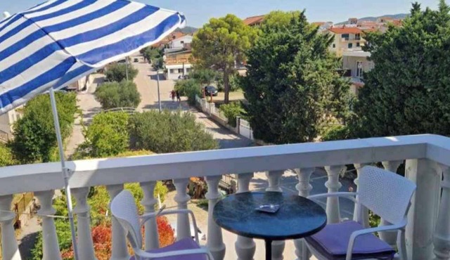 Holiday Apartment Vila Kristina